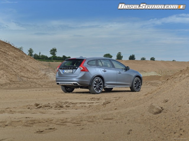 Volvo V60 Cross Country 2016 Picture #133 Volvo V60 Cross Country 2016 Picture #133