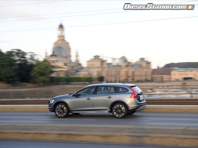 Volvo V60 Cross Country 2016 Picture #89 Volvo V60 Cross Country 2016 Picture #89