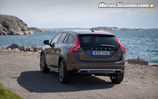 Volvo V60 Cross Country 2016 Widescreen Picture #13 Volvo V60 Cross Country 2016 Widescreen Picture #13