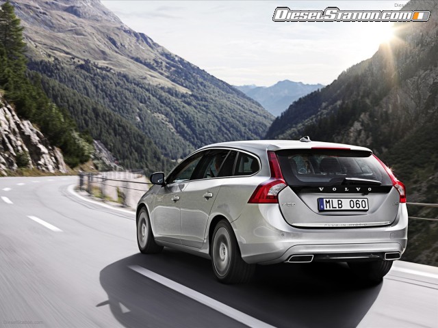 Volvo V60 Plug in Hybrid 2013 Picture #0 Volvo V60 Plug in Hybrid 2013 Picture #0
