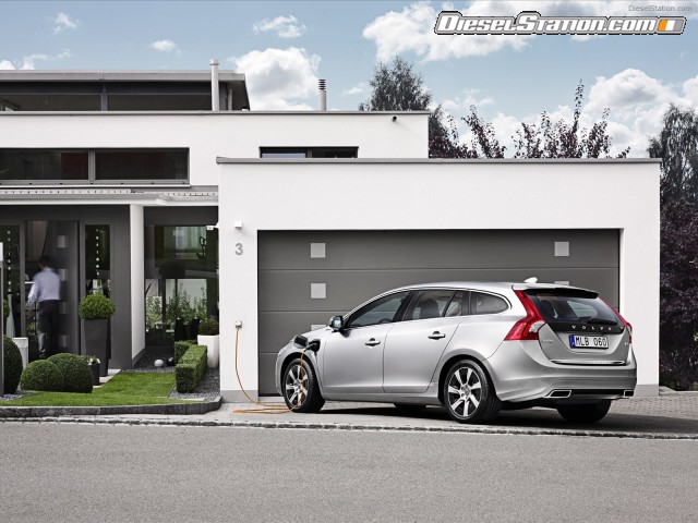 Volvo V60 Plug in Hybrid 2013 Picture #24 Volvo V60 Plug in Hybrid 2013 Picture #24