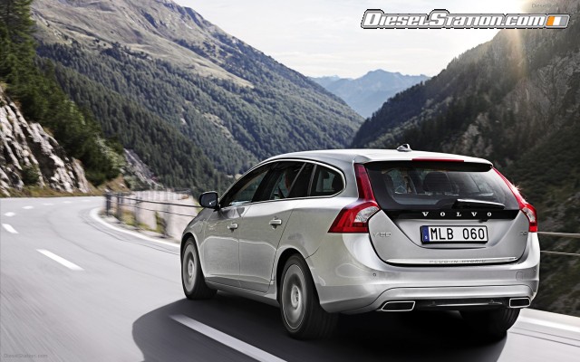 Volvo V60 Plug in Hybrid 2013 Widescreen Picture #22 Volvo V60 Plug in Hybrid 2013 Widescreen Picture #22
