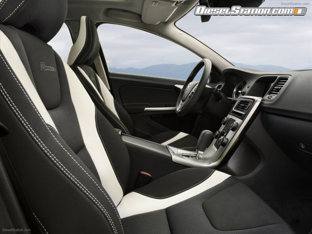 Volvo V60 R Design 2011 Picture #13 Volvo V60 R Design 2011 Picture #13