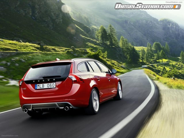Volvo V60 R Design 2011 Picture #11 Volvo V60 R Design 2011 Picture #11