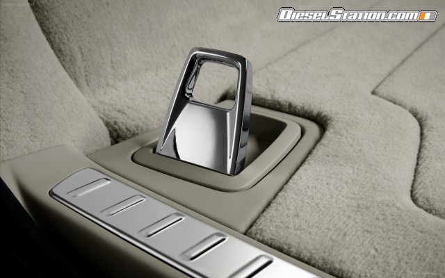 Volvo V90 Estate 2017 Widescreen Picture #30 Volvo V90 Estate 2017 Widescreen Picture #30