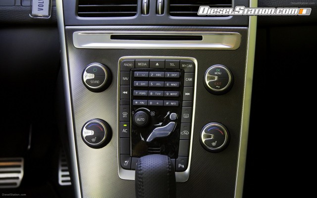 Volvo XC60 2012 Widescreen Picture #1 Volvo XC60 2012 Widescreen Picture #1