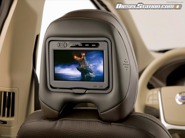 Volvo XC60 R Design Picture #4 Volvo XC60 R Design Picture #4