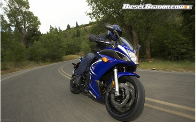 Yamaha 2009 FZ6R Widescreen Picture #25 Yamaha 2009 FZ6R Widescreen Picture #25