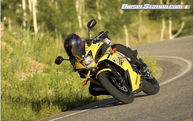 Yamaha 2009 FZ6R Widescreen Picture #7 Yamaha 2009 FZ6R Widescreen Picture #7