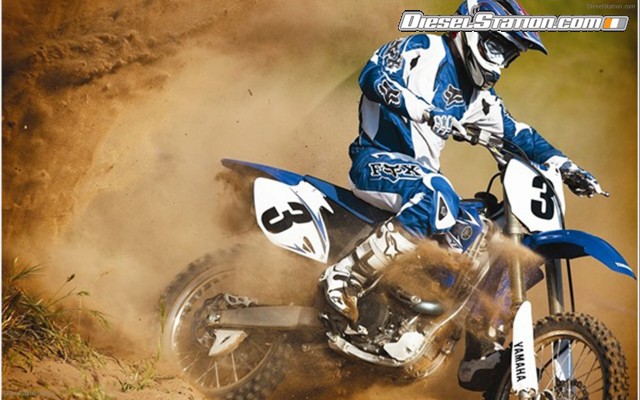 Yamaha 2009 YZ450F Widescreen Picture #4 Yamaha 2009 YZ450F Widescreen Picture #4