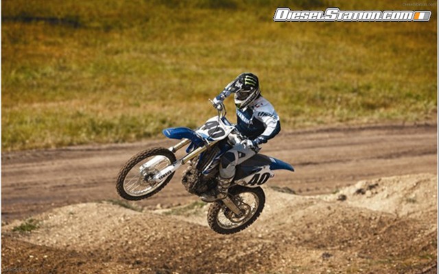Yamaha 2009 YZ450F Widescreen Picture #2 Yamaha 2009 YZ450F Widescreen Picture #2