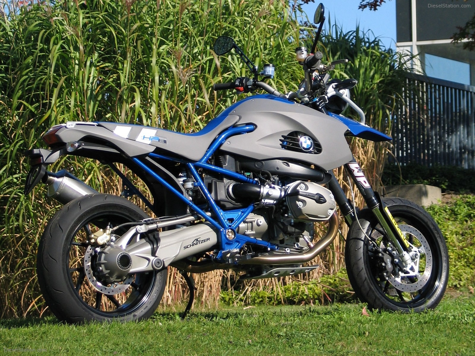 AC Schnitzer HP2 Concept bike