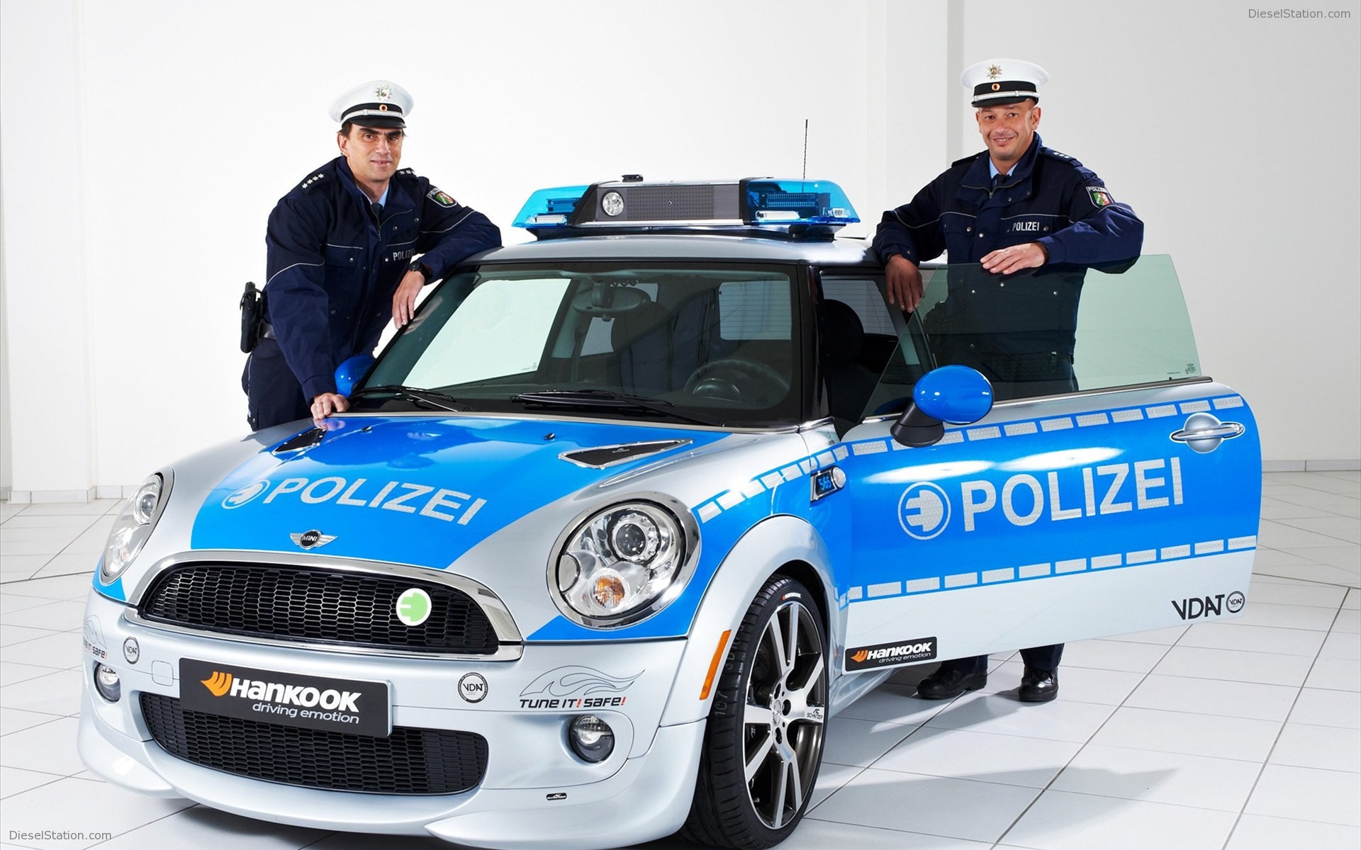 E polis