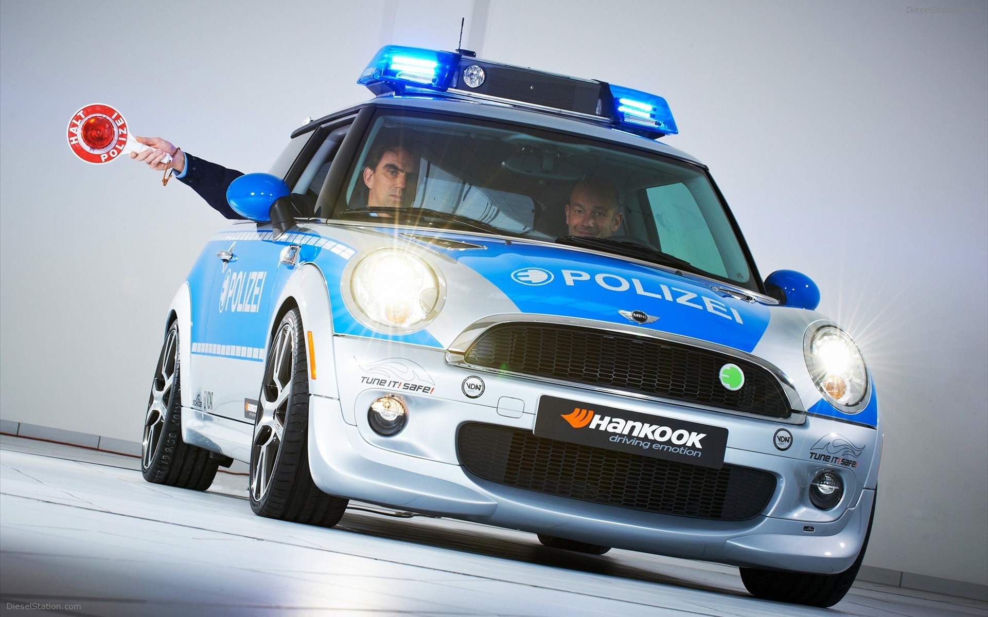 AC Schnitzer Police MINI E R56