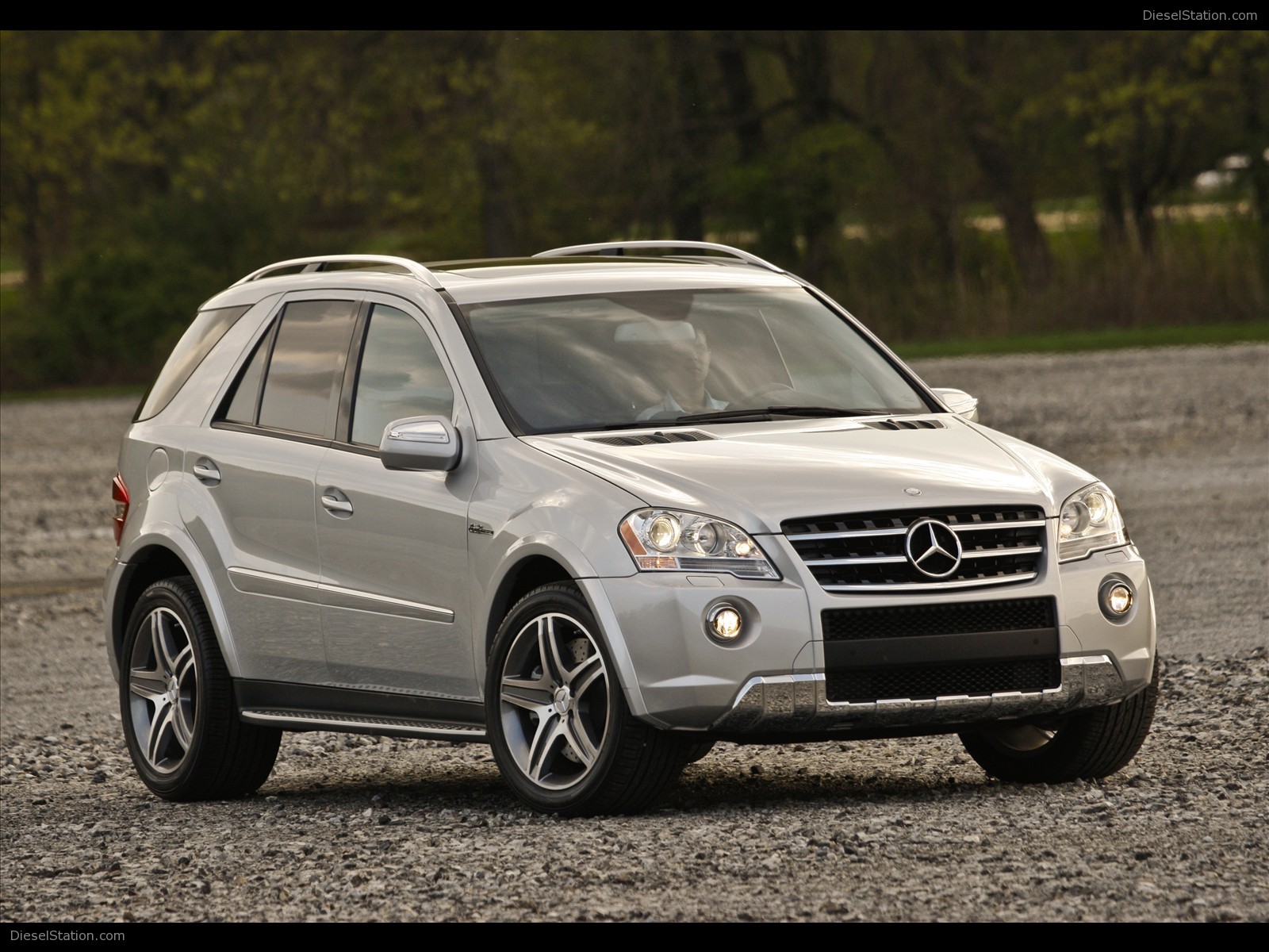 2009 Mercedes-Benz ML 63 AMG