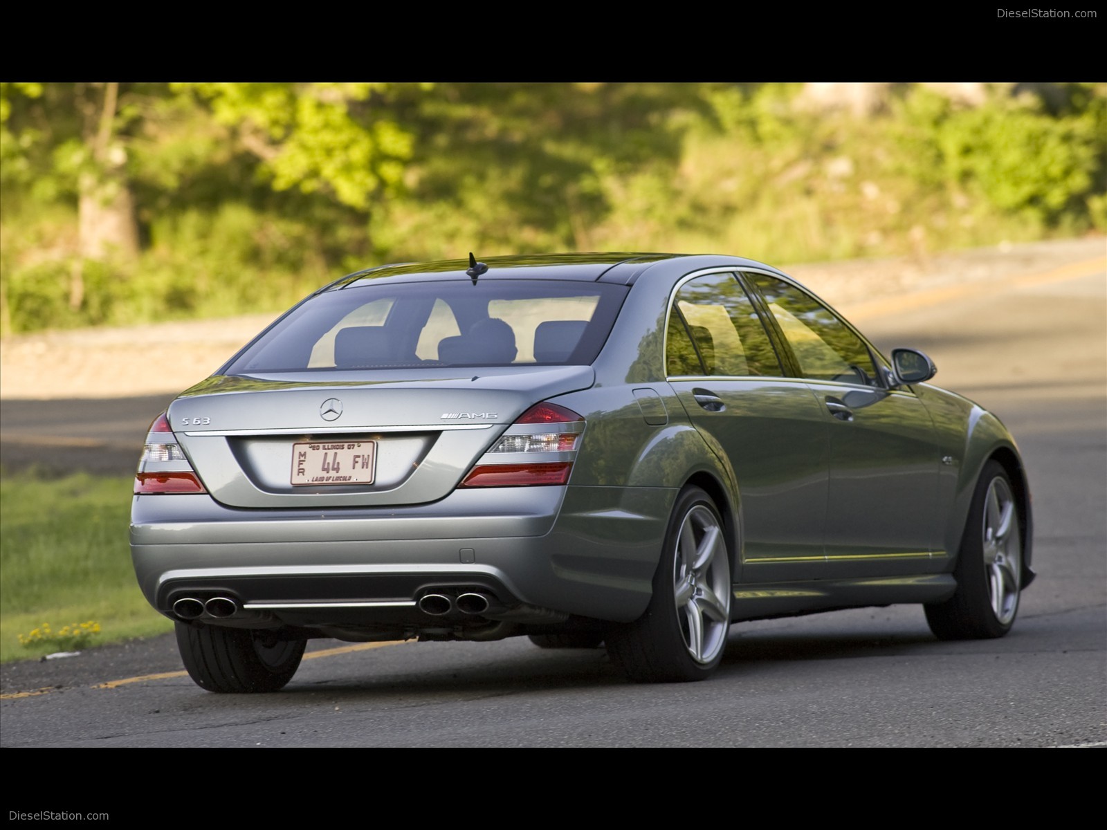 2009 Mercedes-Benz AMG S63