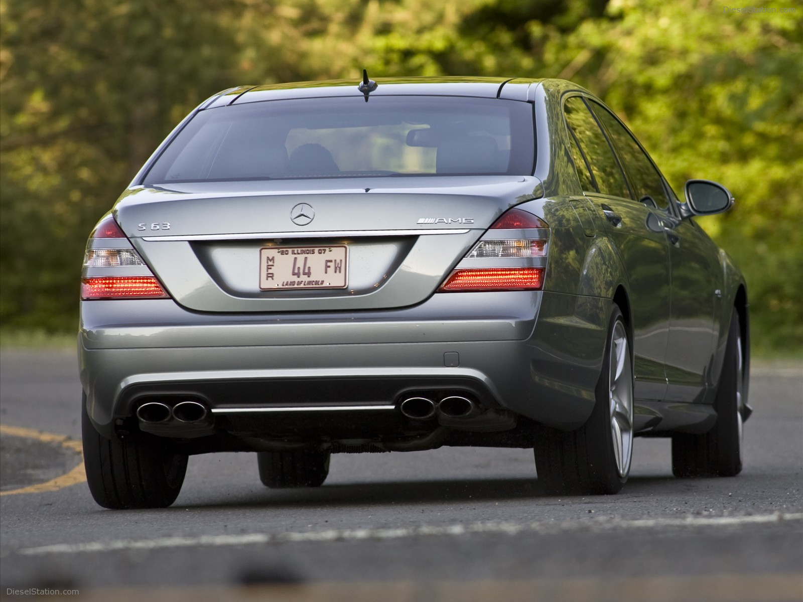 2009 Mercedes-Benz AMG S63