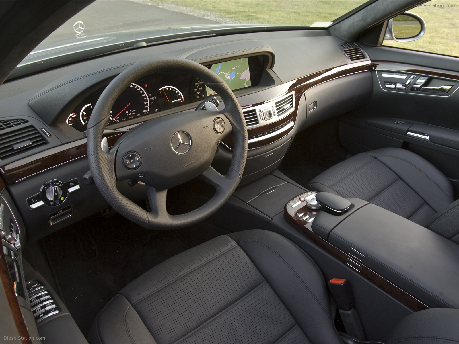 2009 Mercedes-Benz AMG S63