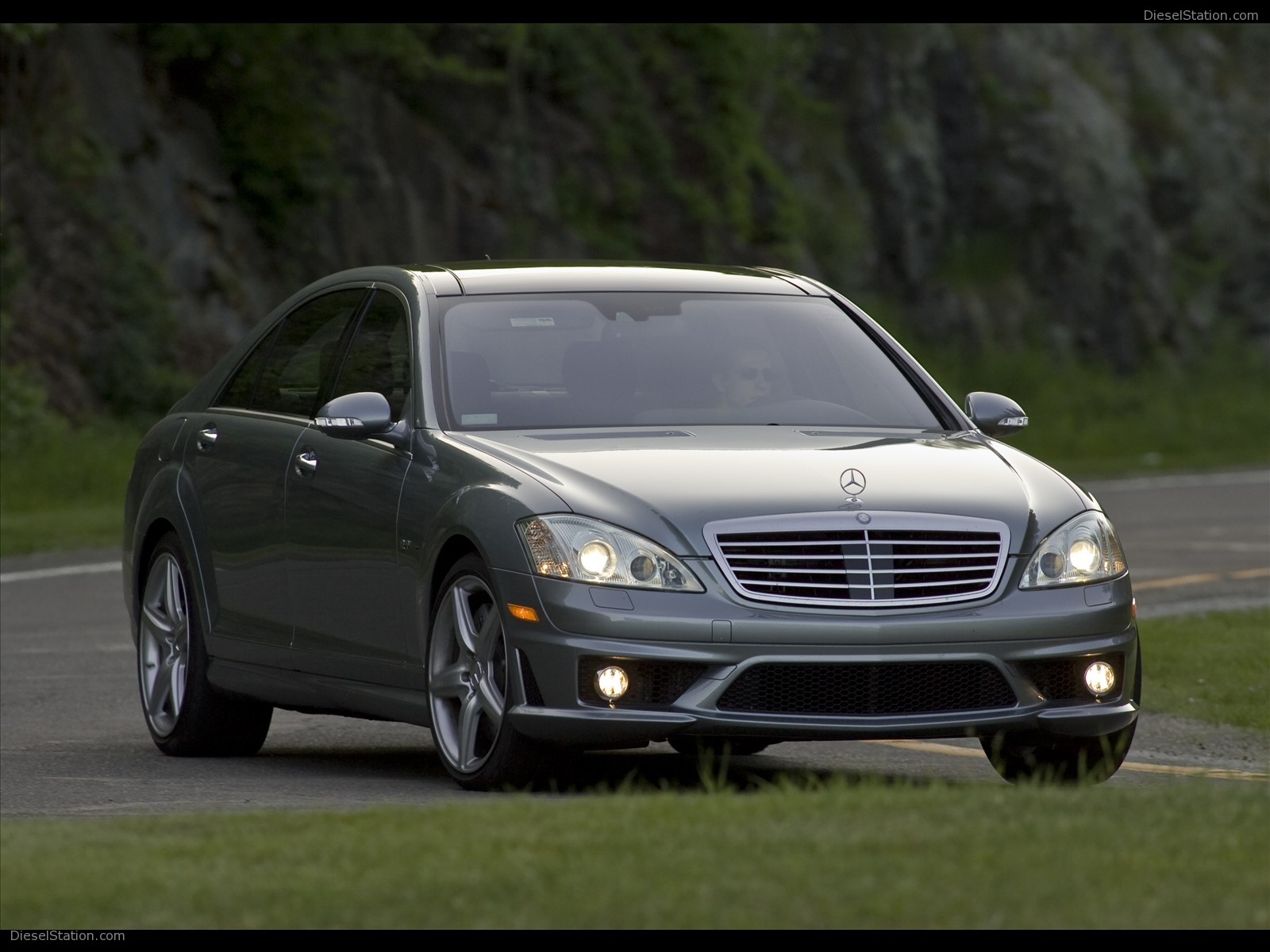 2009 Mercedes-Benz AMG S63