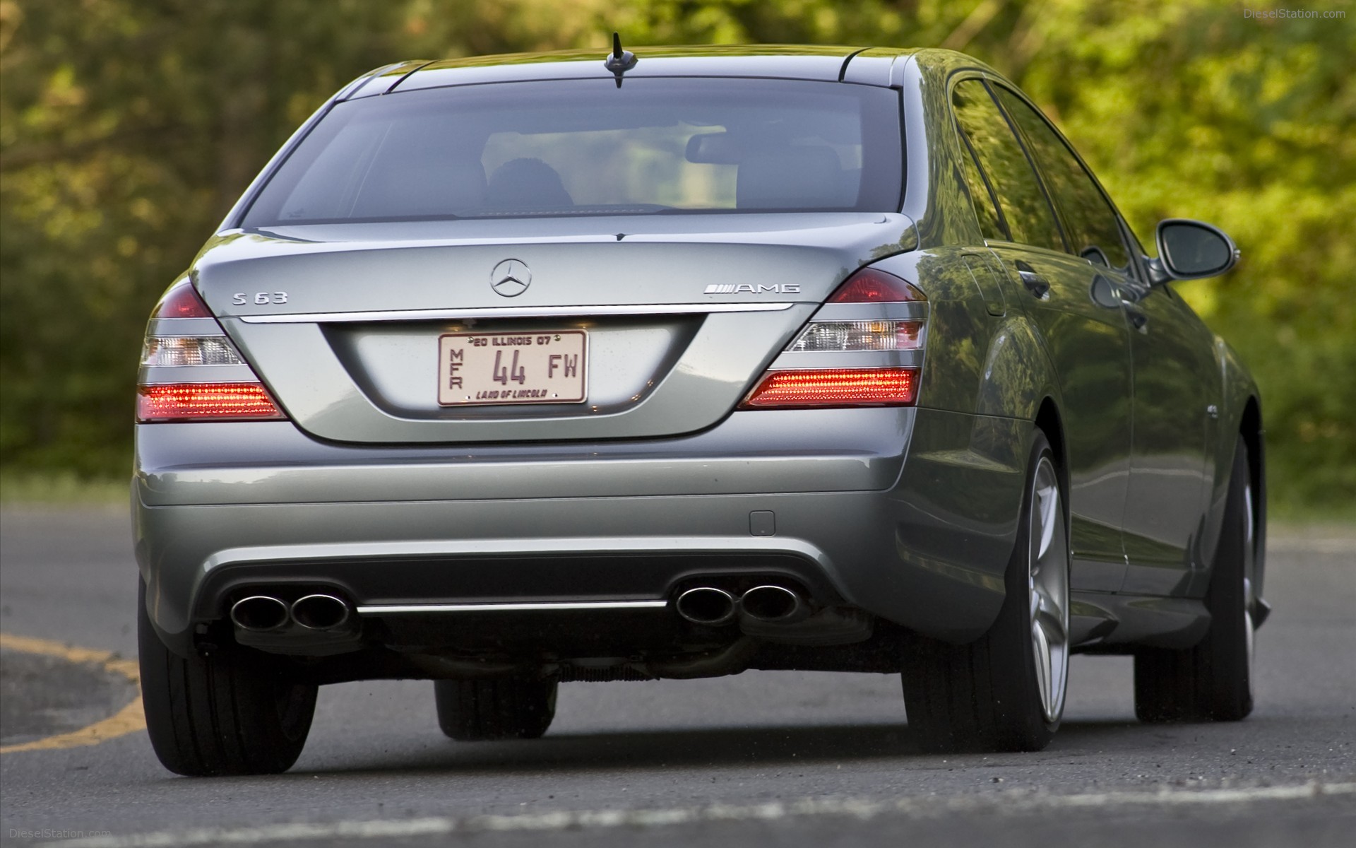 2009 Mercedes-Benz AMG S63