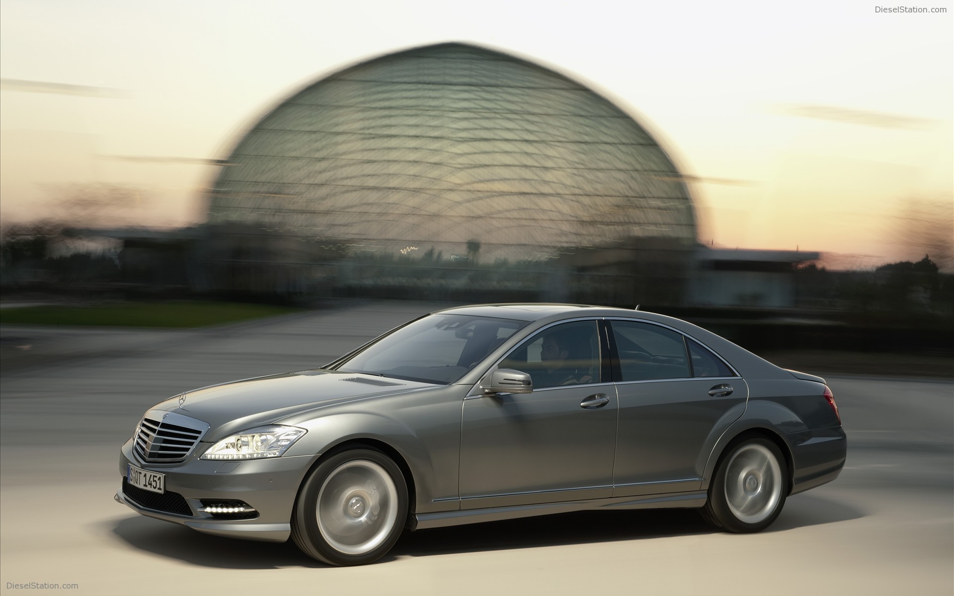 2010 Mercedes Benz CL Class AMG Sports Package