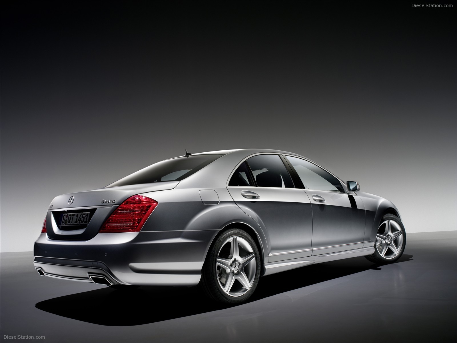 2010 Mercedes Benz S Class AMG Sports Package