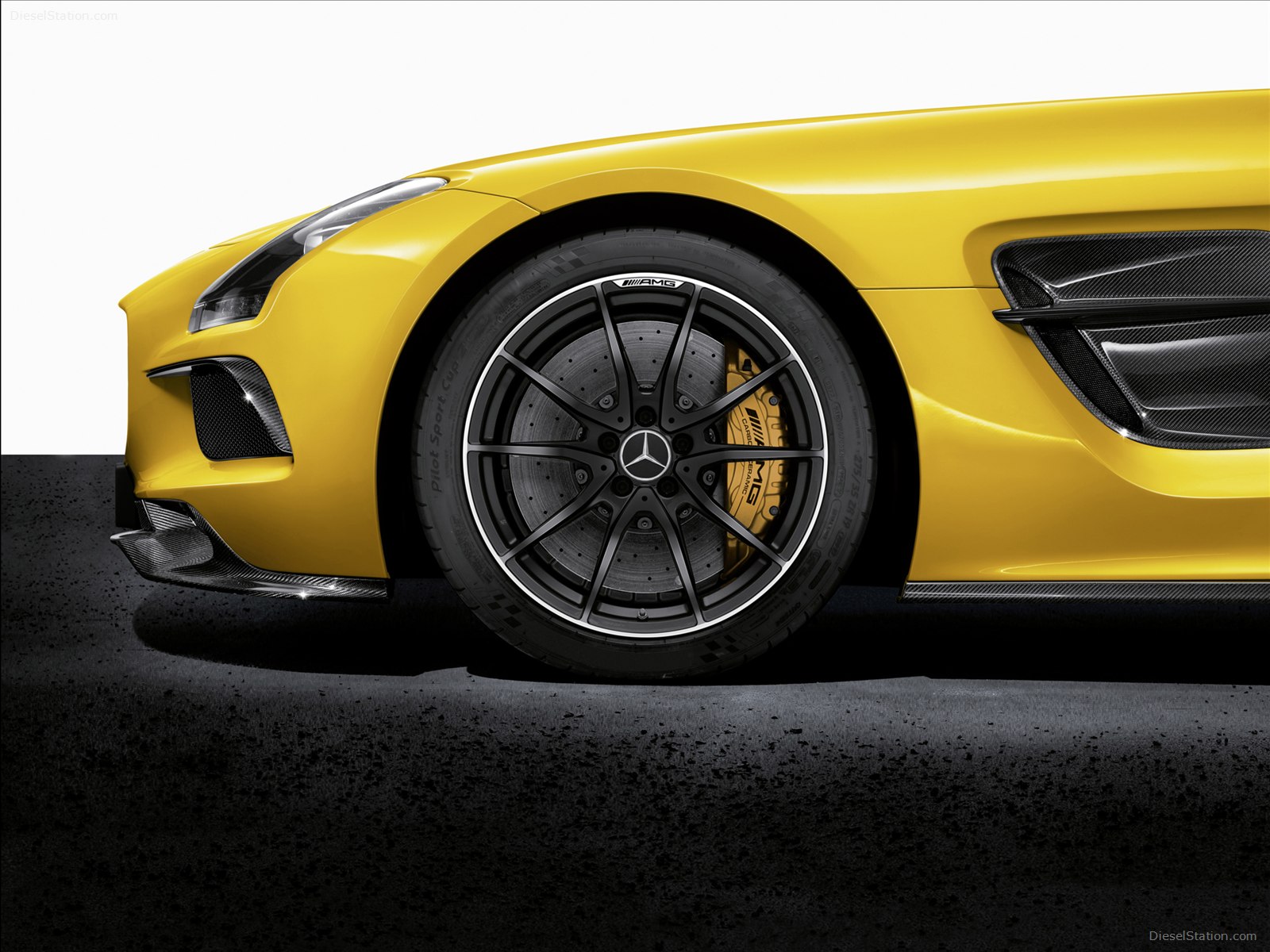 Mercedes-Benz SLS AMG Black Series 2014