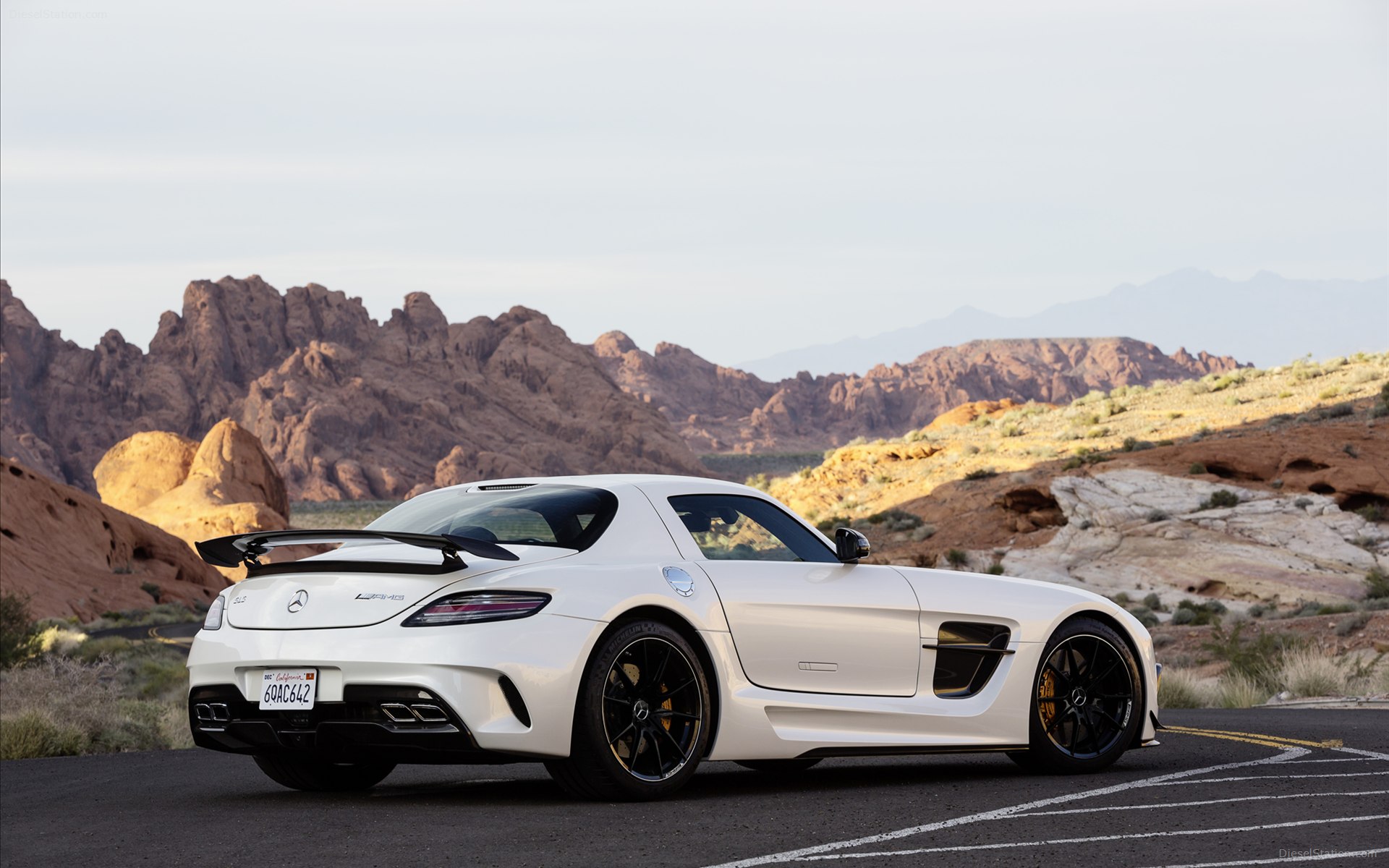 Mercedes-Benz SLS AMG Black Series 2014 Mercedes-Benz SLS AMG Black Series 2014