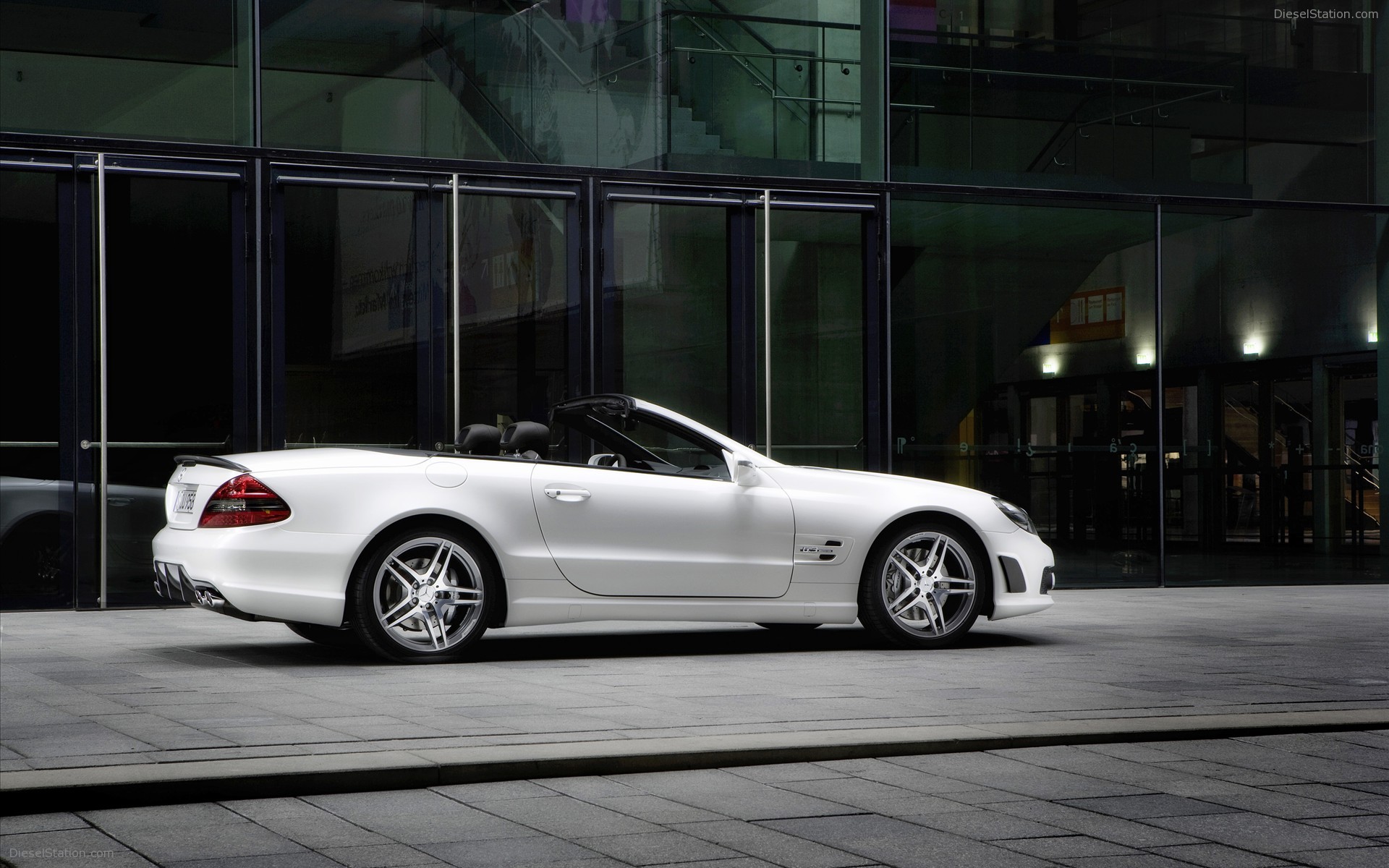 2009 Mercedes-Benz SL63 AMG Edition IWC 2009 Mercedes-Benz SL63 AMG Edition IWC