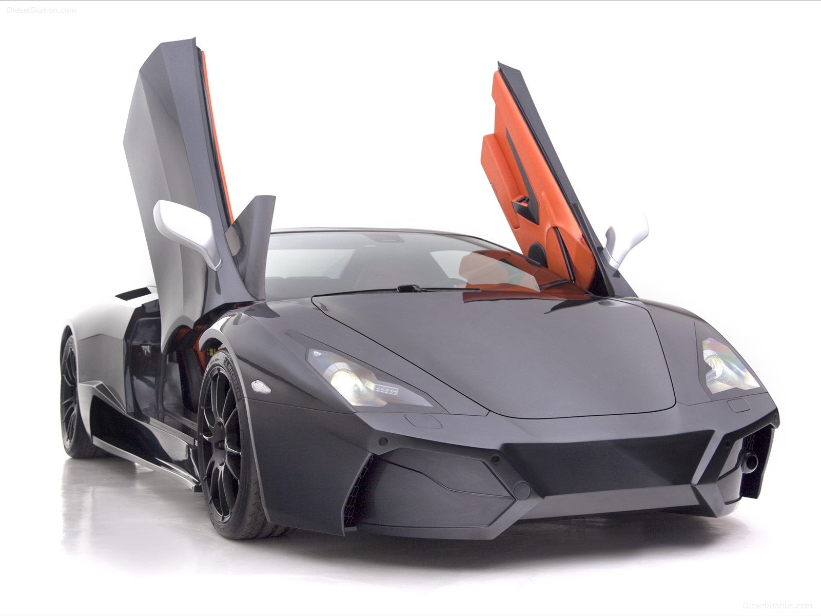 Arrinera Supercar 2013
