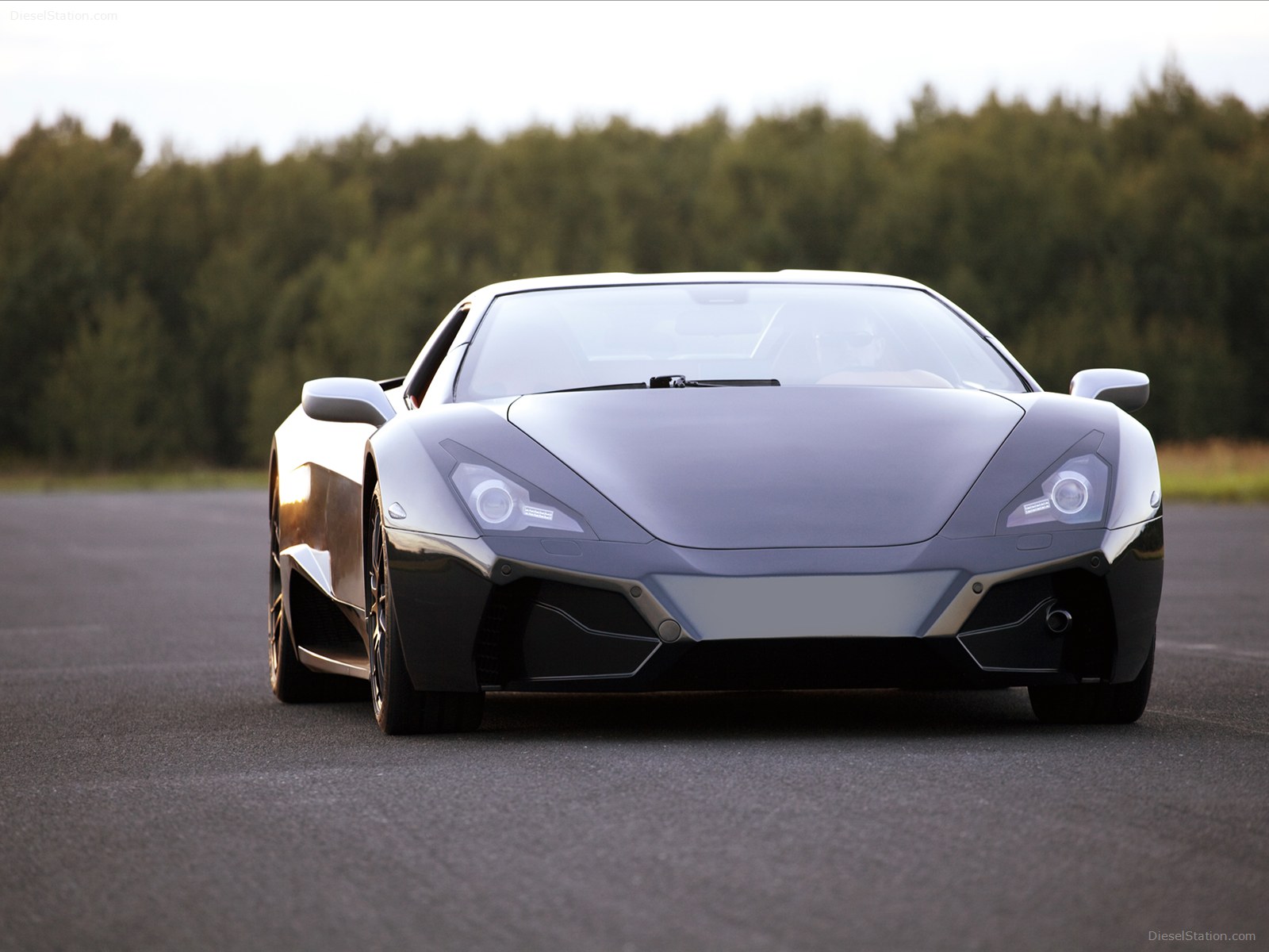 Arrinera Supercar 2013
