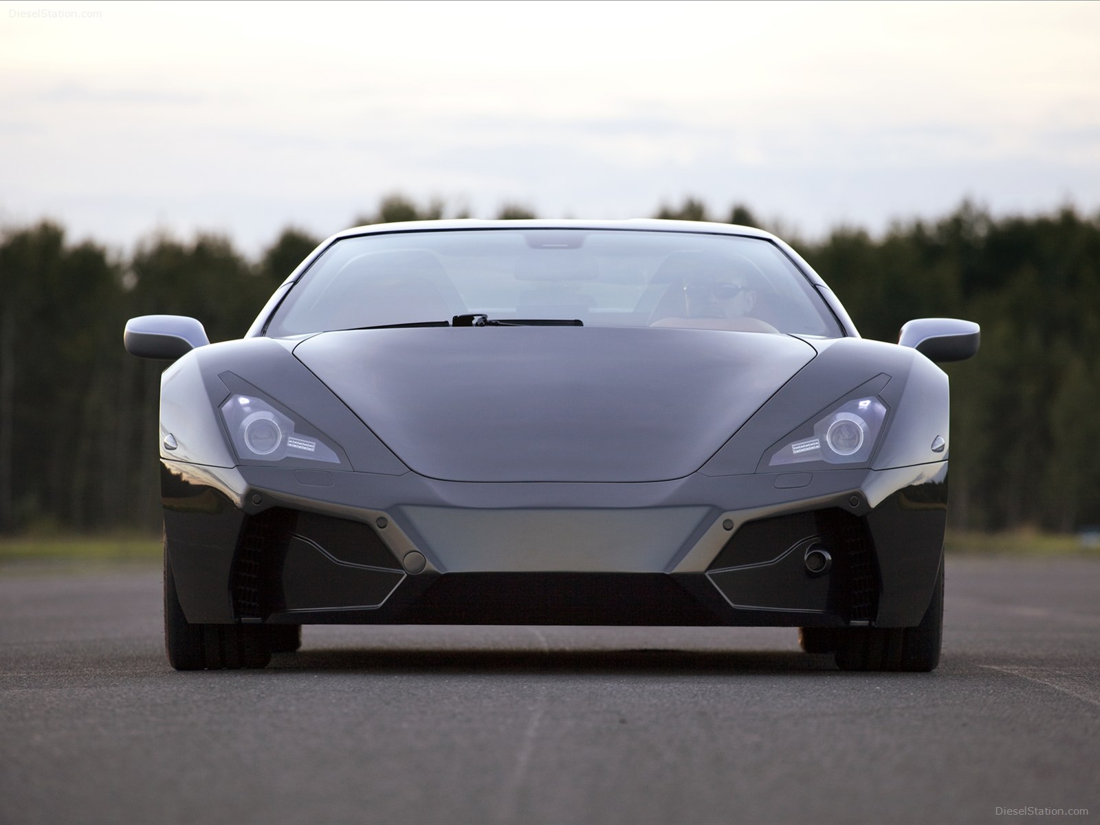 Arrinera Supercar 2013