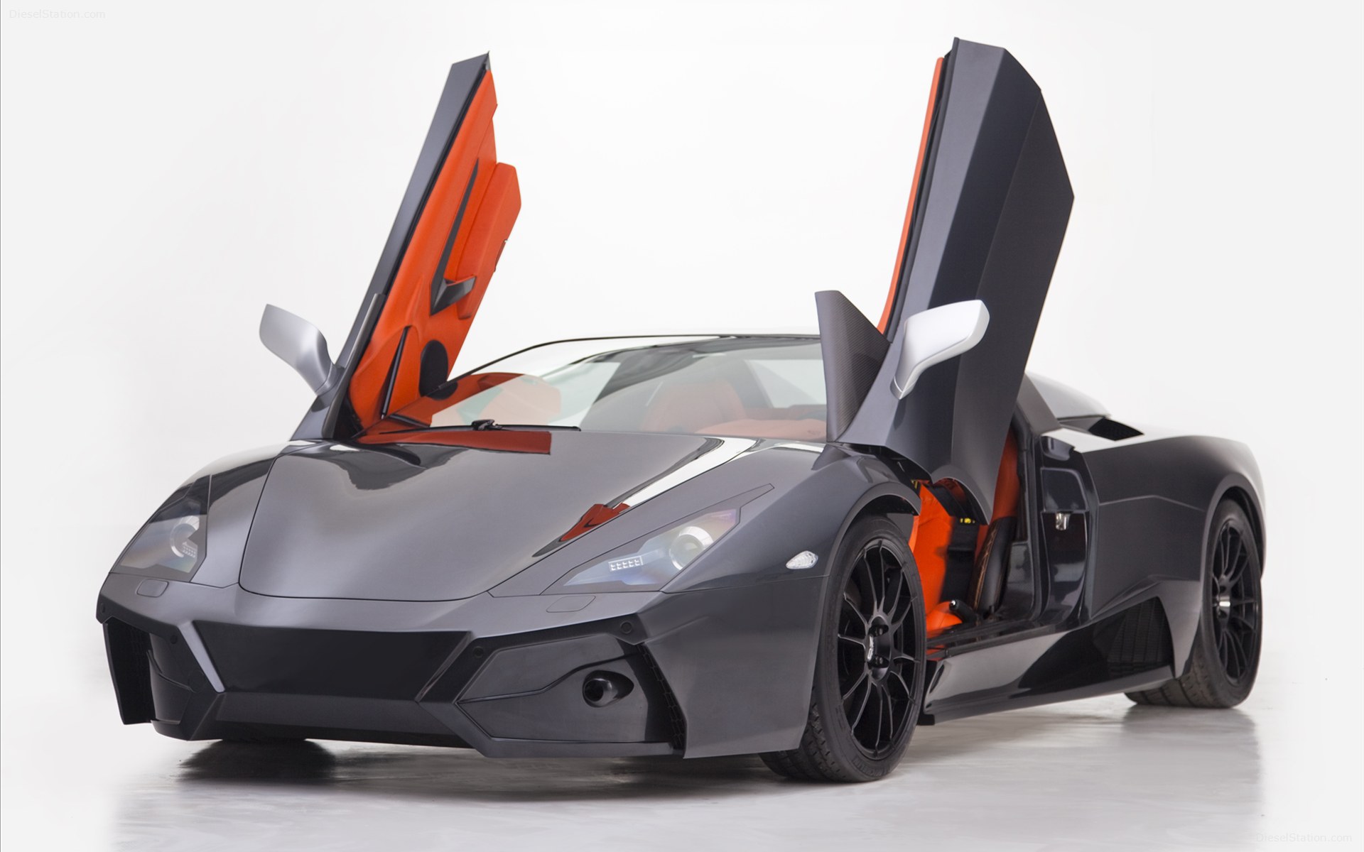 Arrinera Supercar 2013