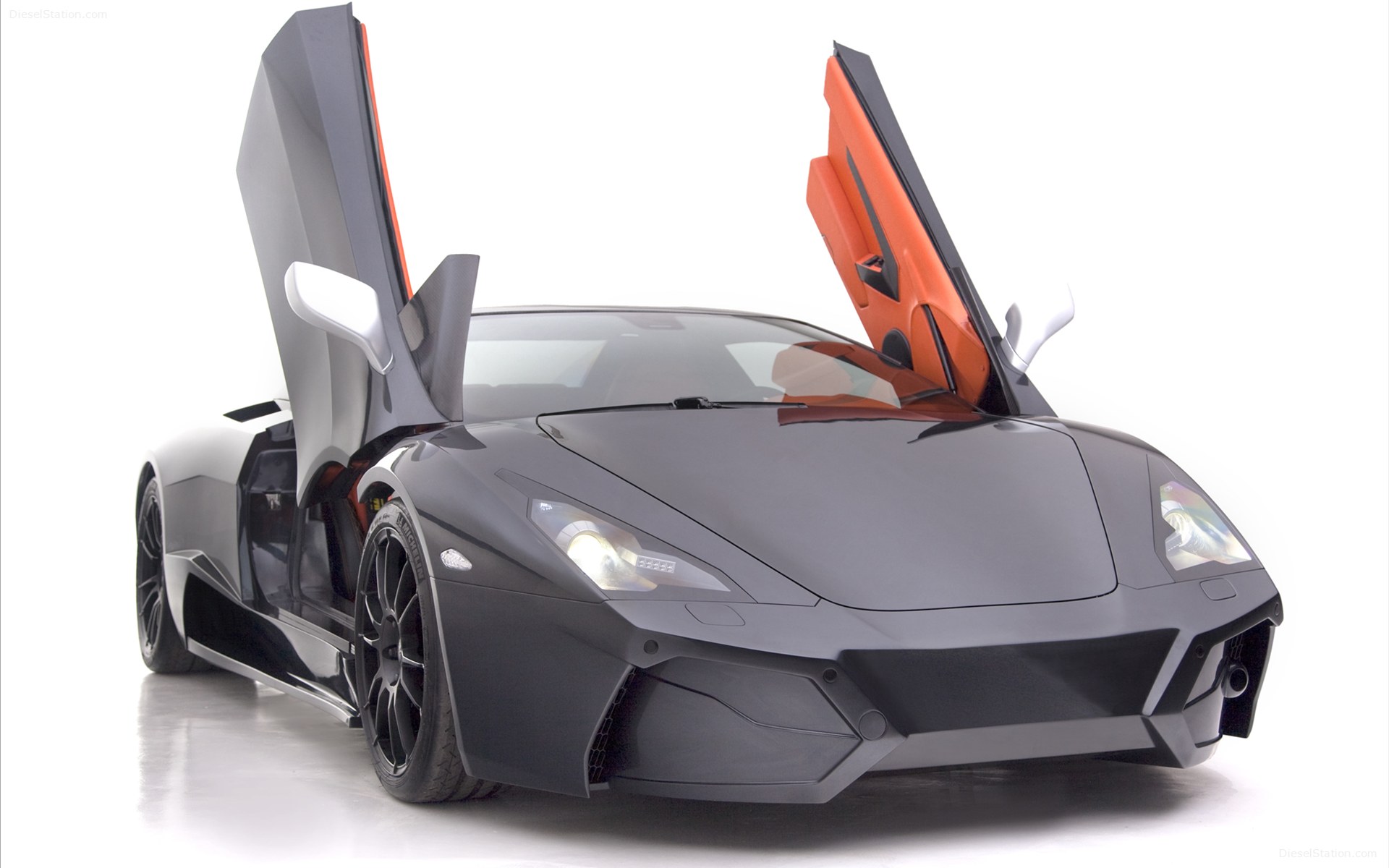 Arrinera Supercar 2013