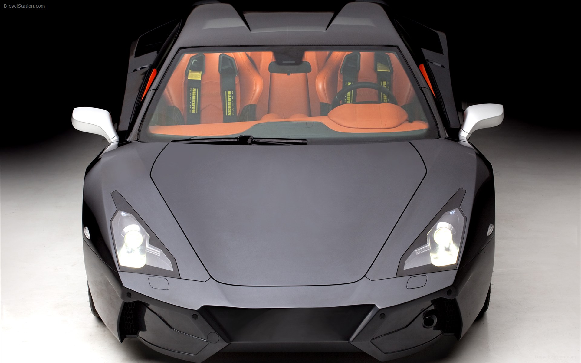 Arrinera Supercar 2013