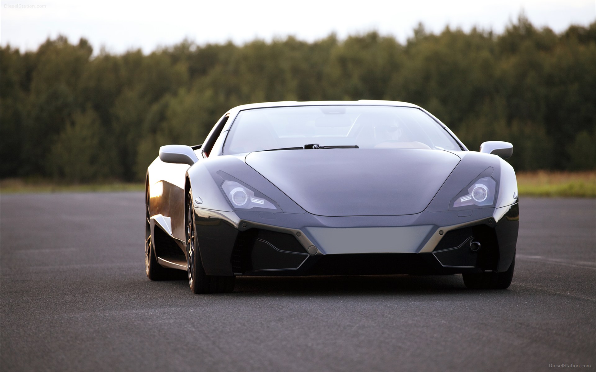 Arrinera Supercar 2013