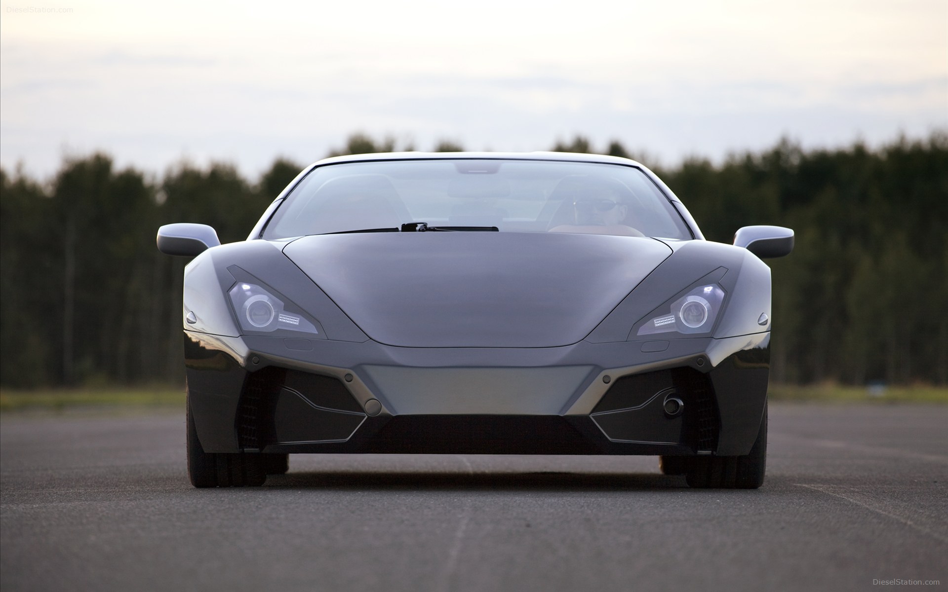 Arrinera Supercar 2013