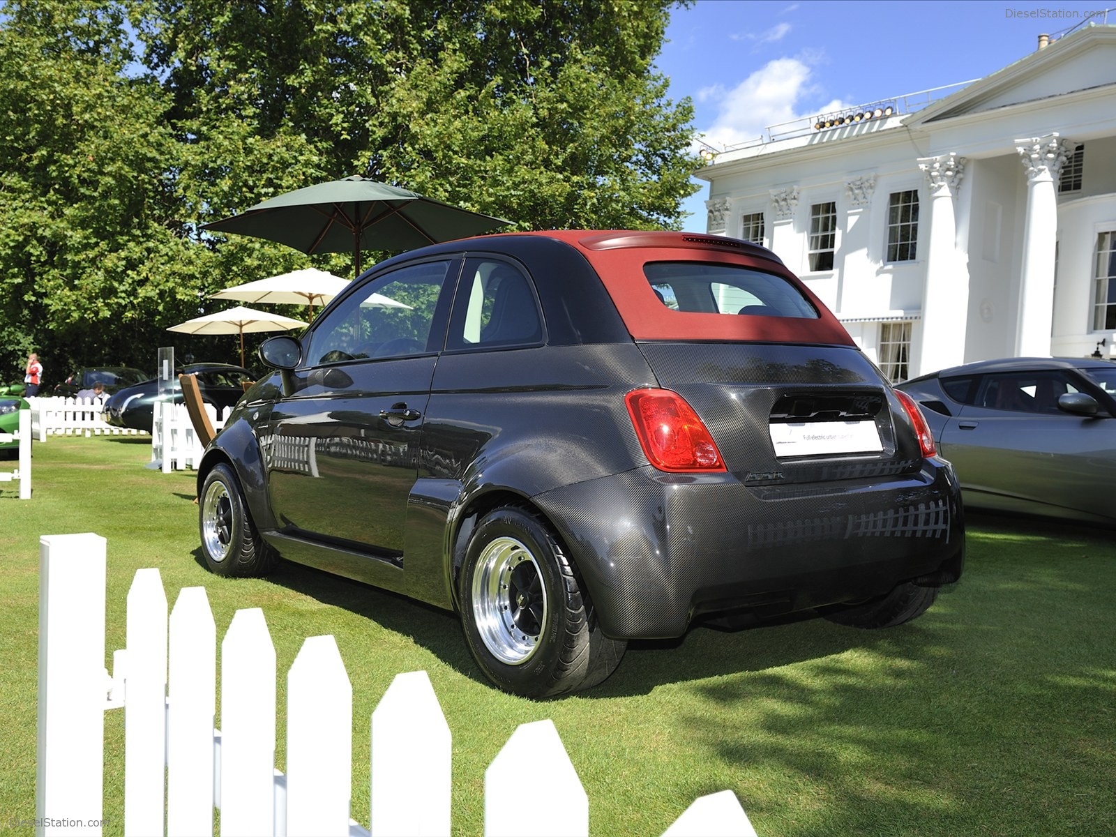 Abrath Atomik 500 at Salon Prive 2010