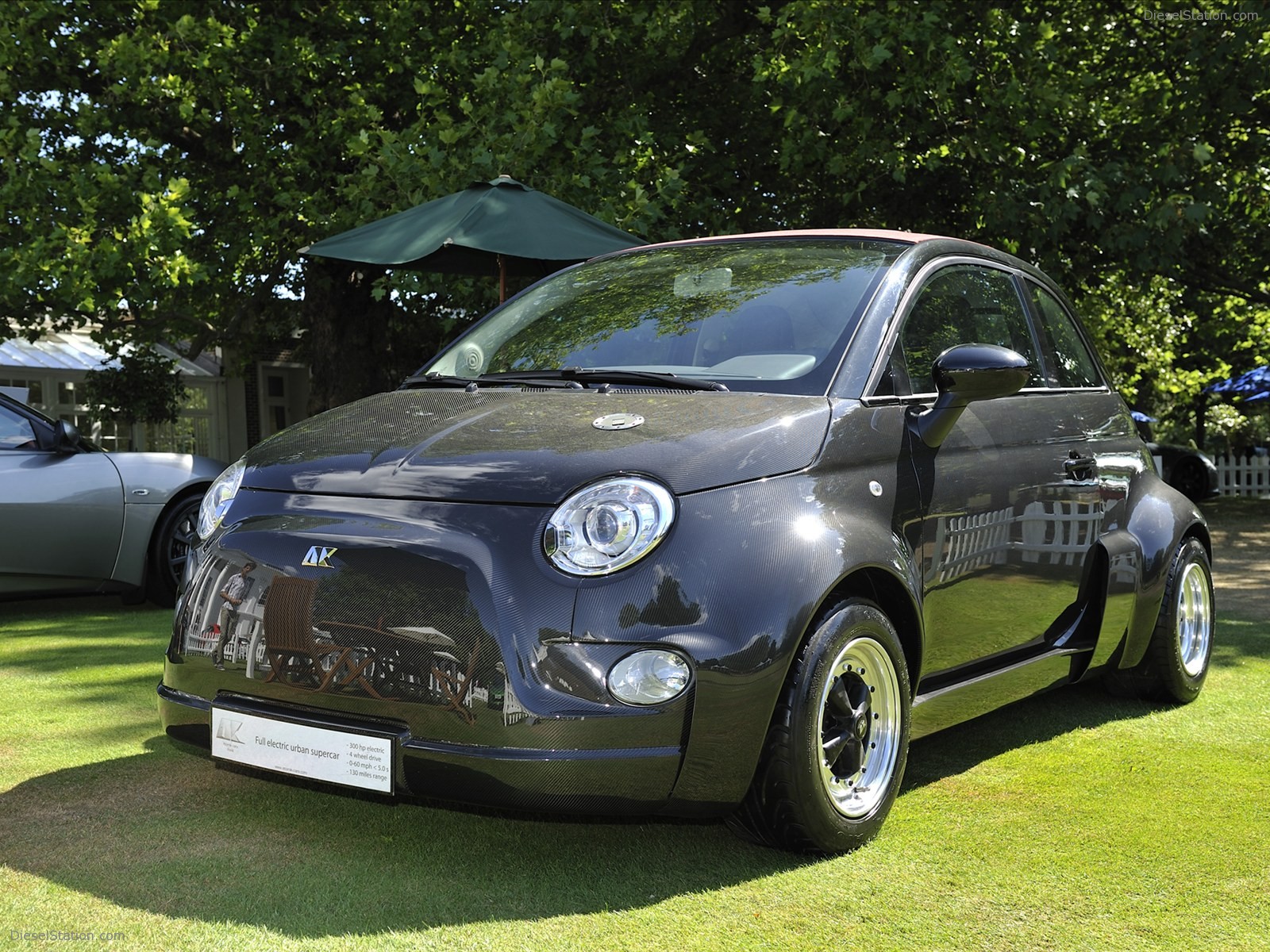 Abrath Atomik 500 at Salon Prive 2010