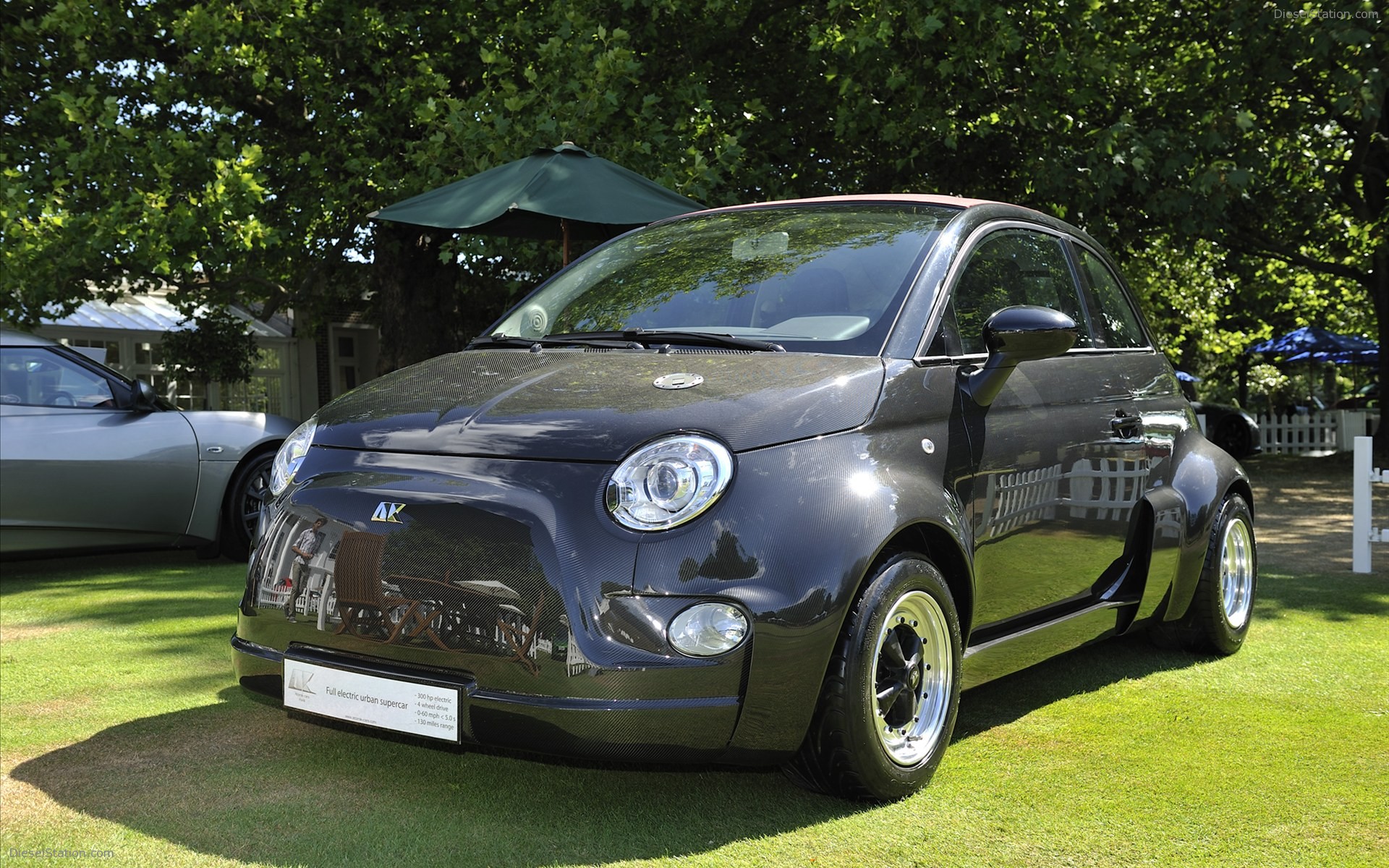 Abrath Atomik 500 at Salon Prive 2010