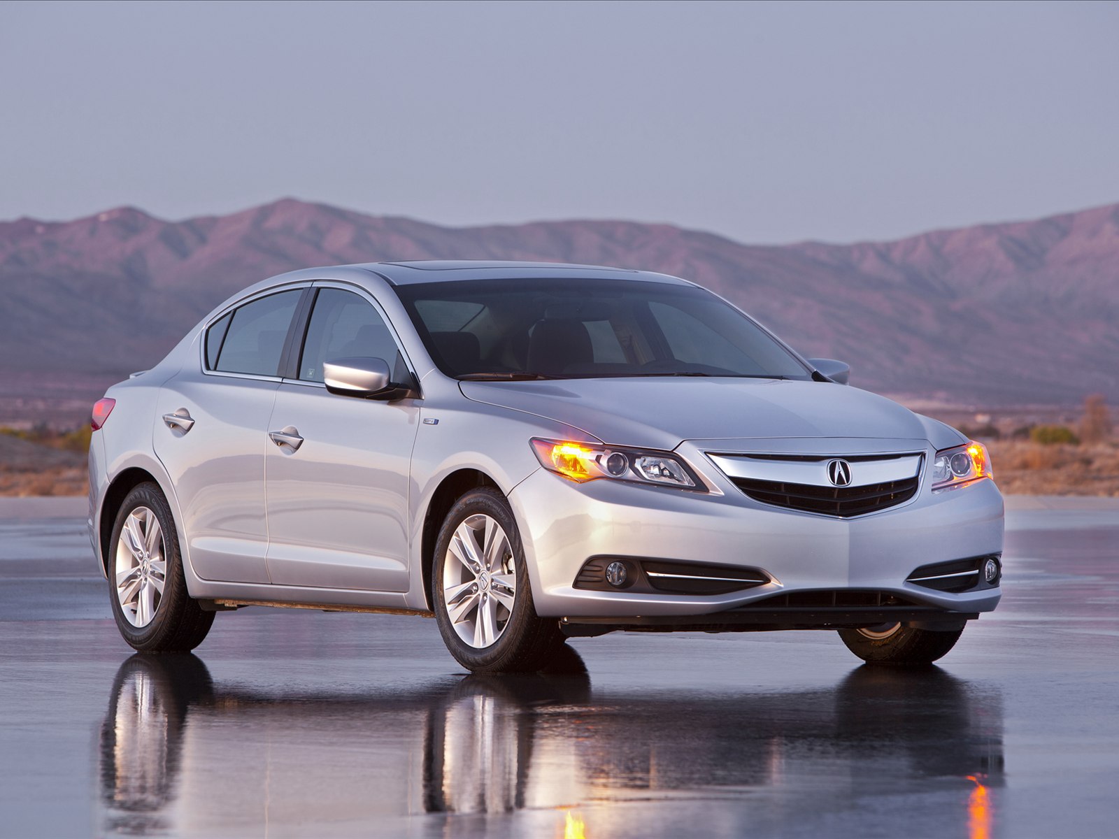 Acura ILX Hybrid 2014