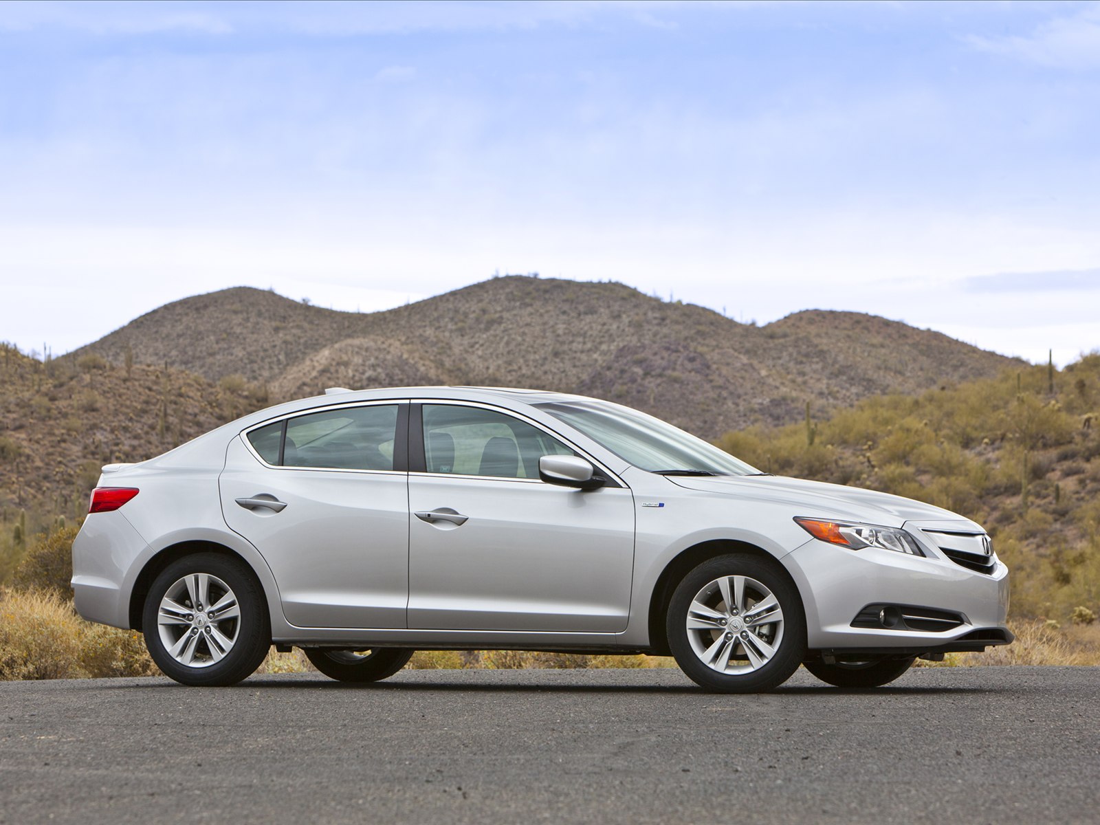 Acura ILX Hybrid 2014