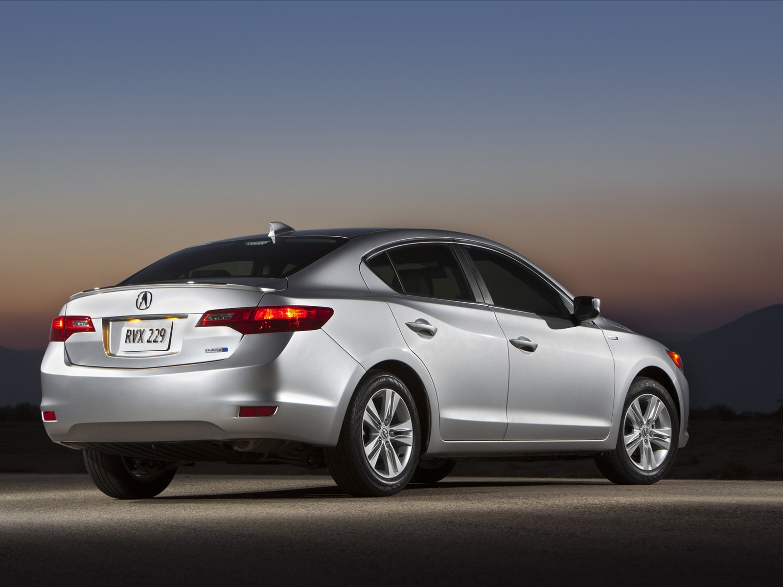 Acura ILX Hybrid 2014