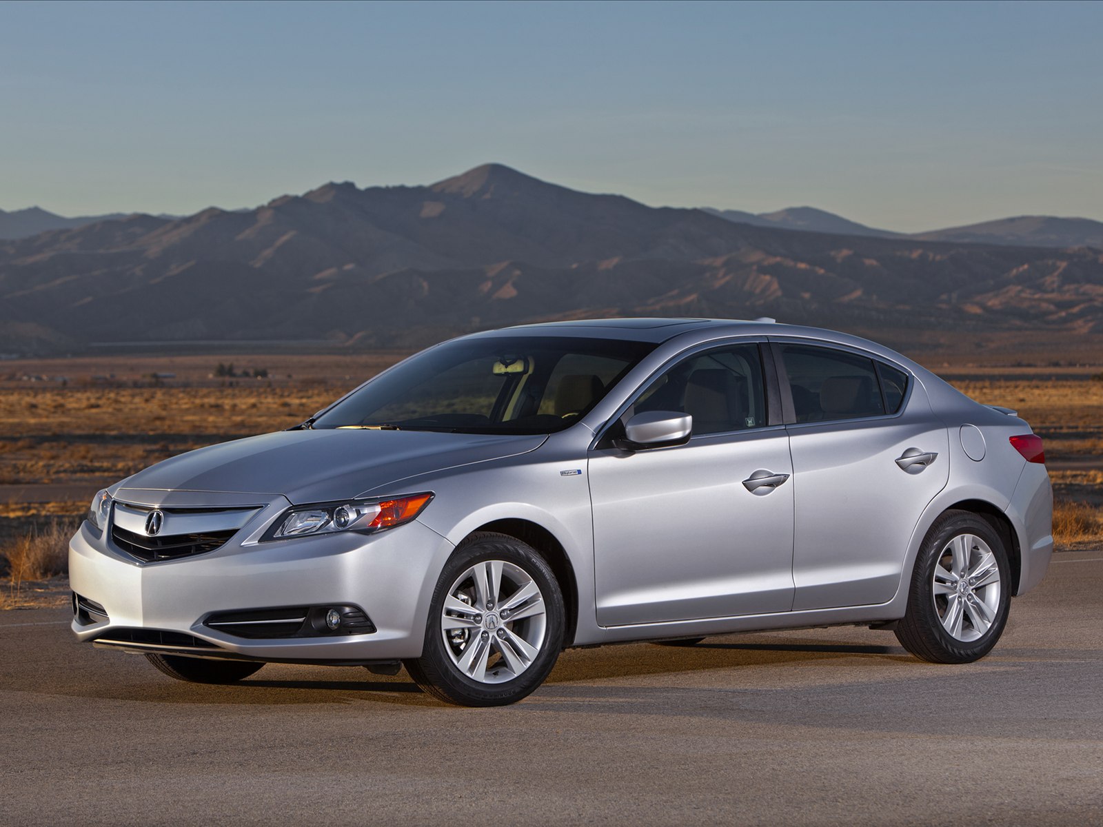 Acura ILX Hybrid 2014