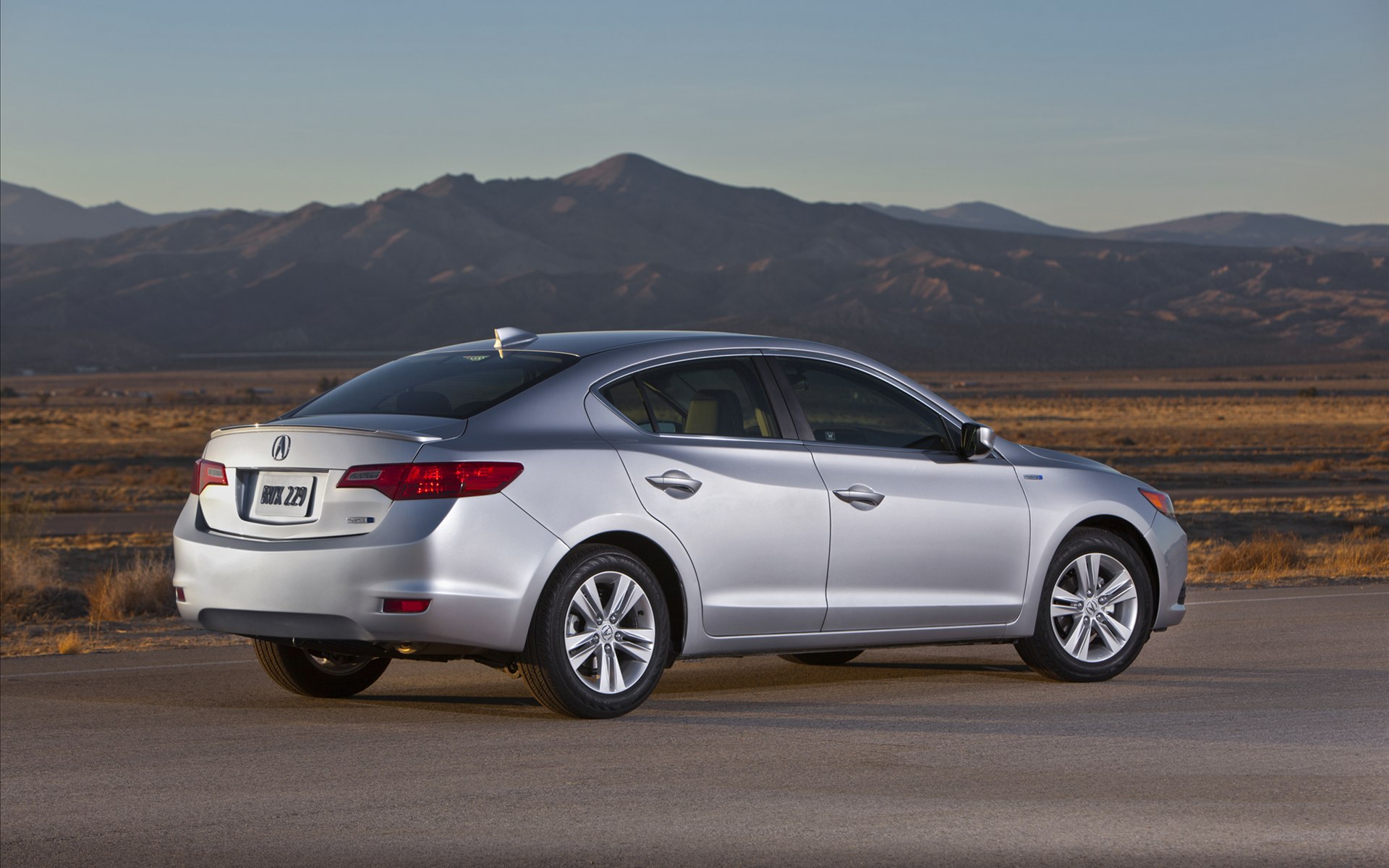 Acura ILX Hybrid 2014