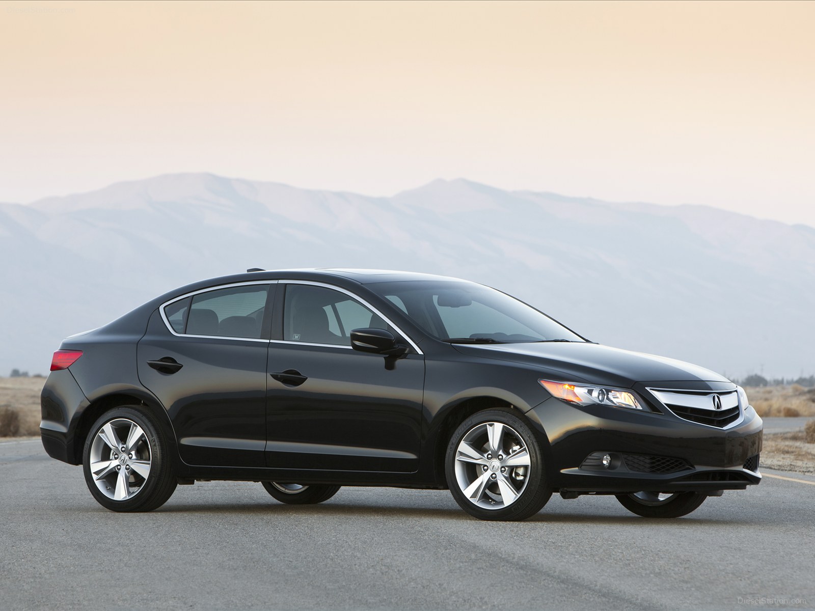 Acura ILX Sedan 2013