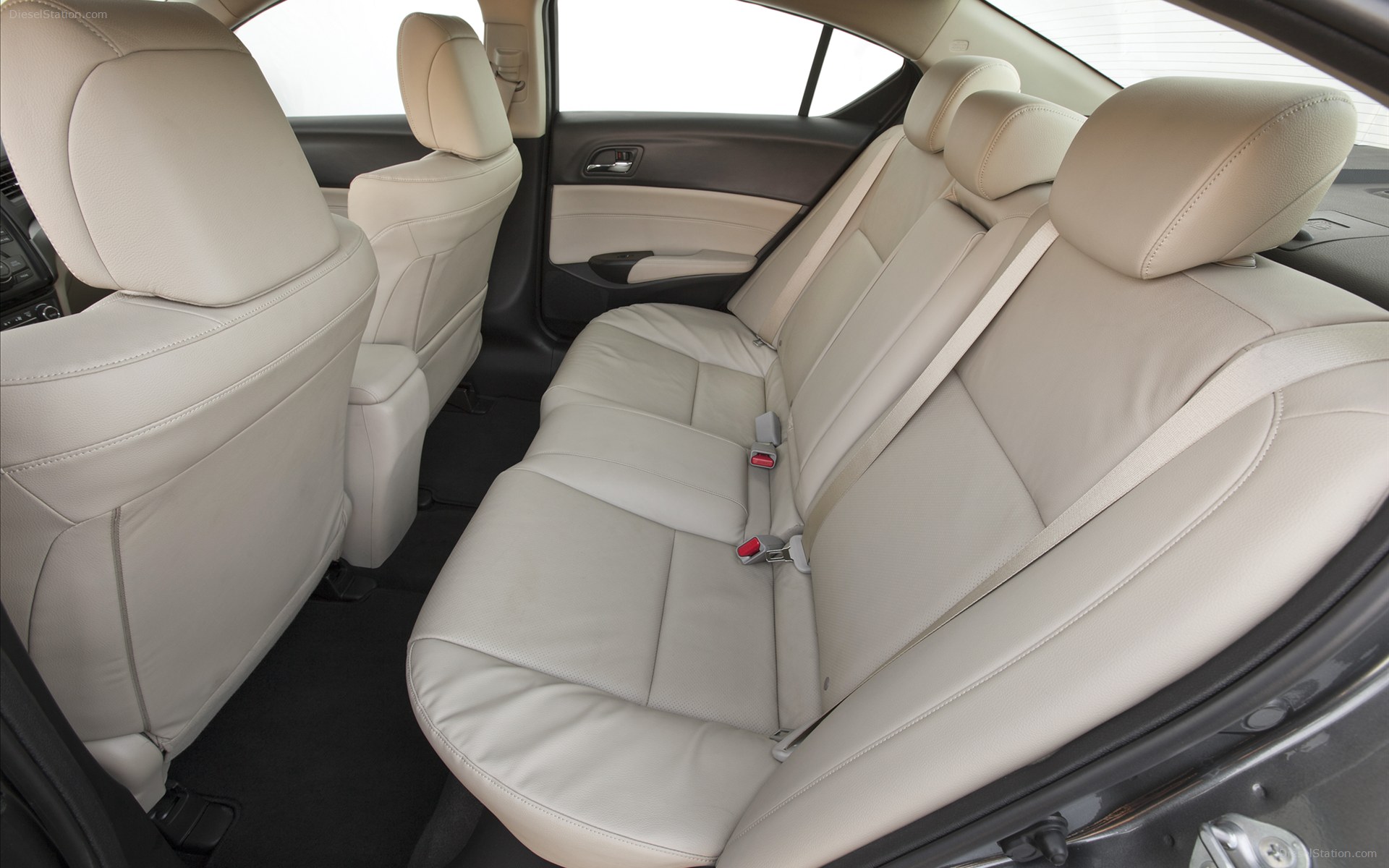 Acura ILX Sedan 2013
