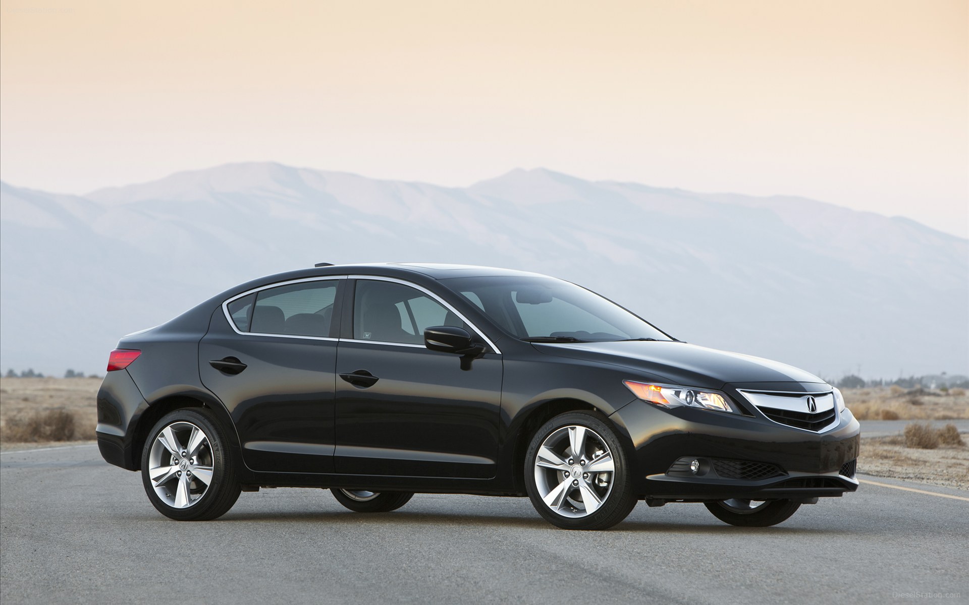 Acura ILX Sedan 2013