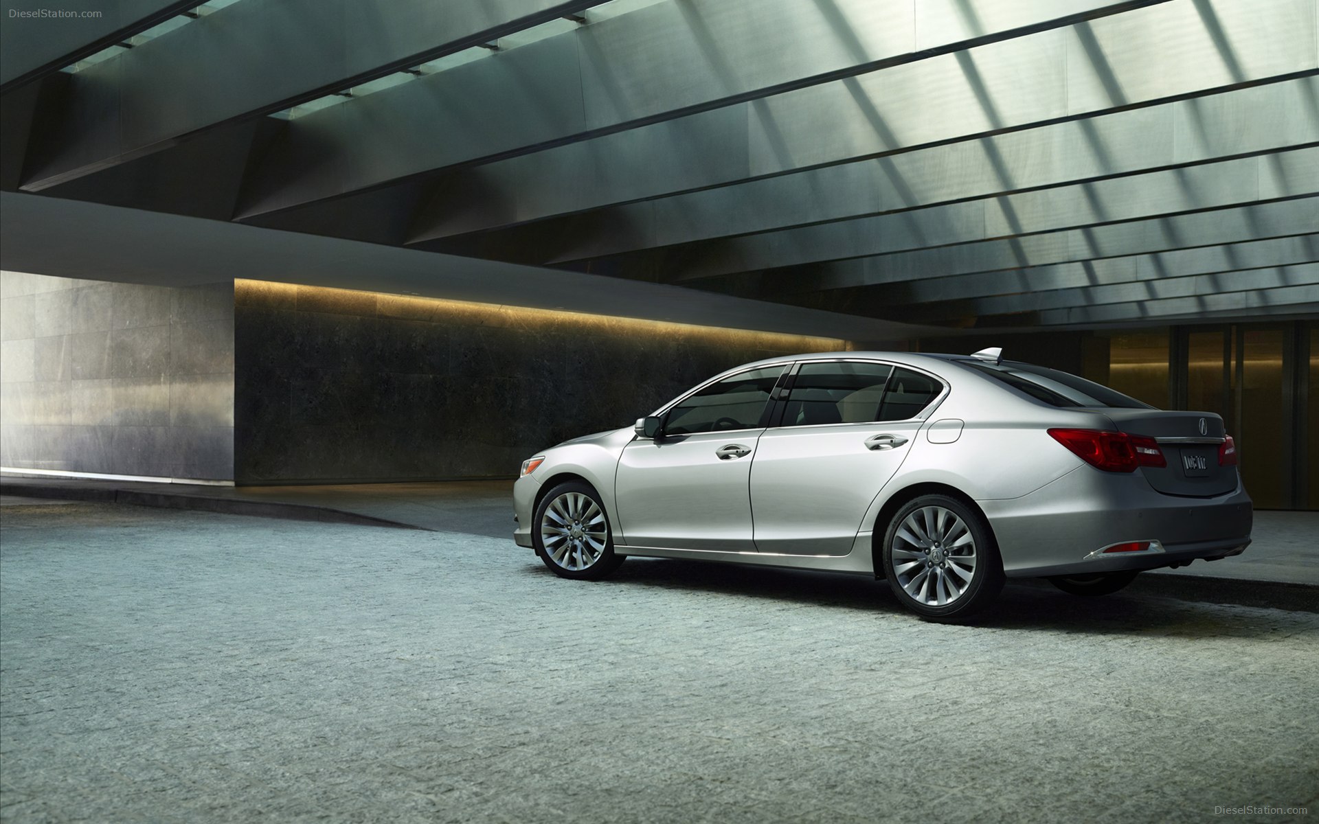 Acura RLX 2014
