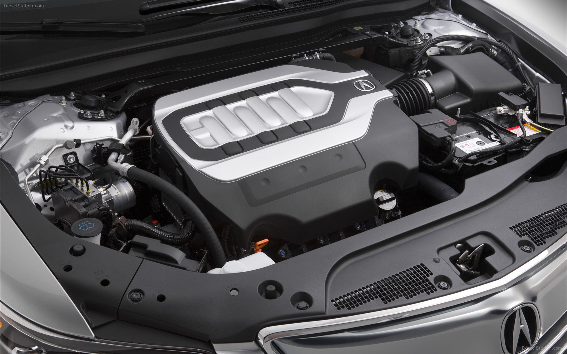 Acura RLX 2014